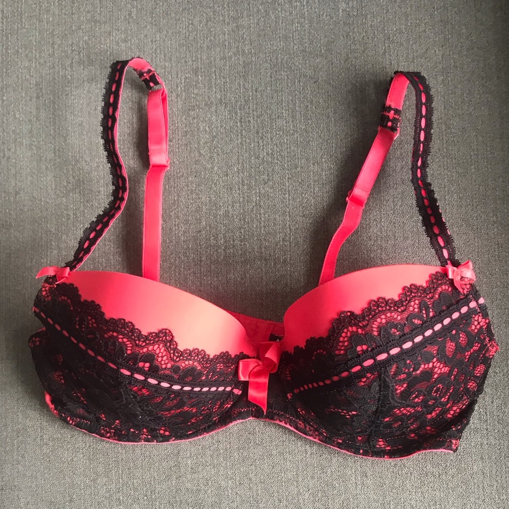 NEW Adore Me Red & Black Lace Bra